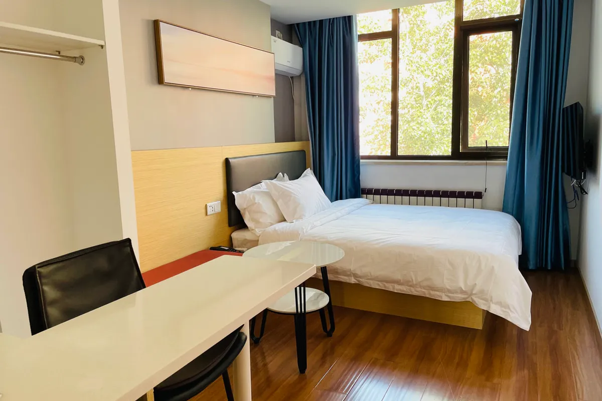 Citytel Inn — rooms and atmosphere
