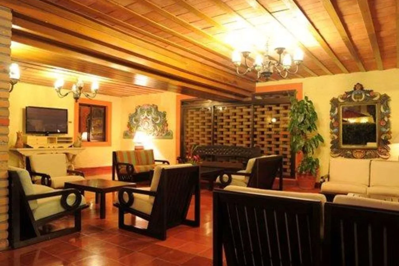Clarion Hotel Copan Ruinas — ภาพห้องพักและบรรยากาศ