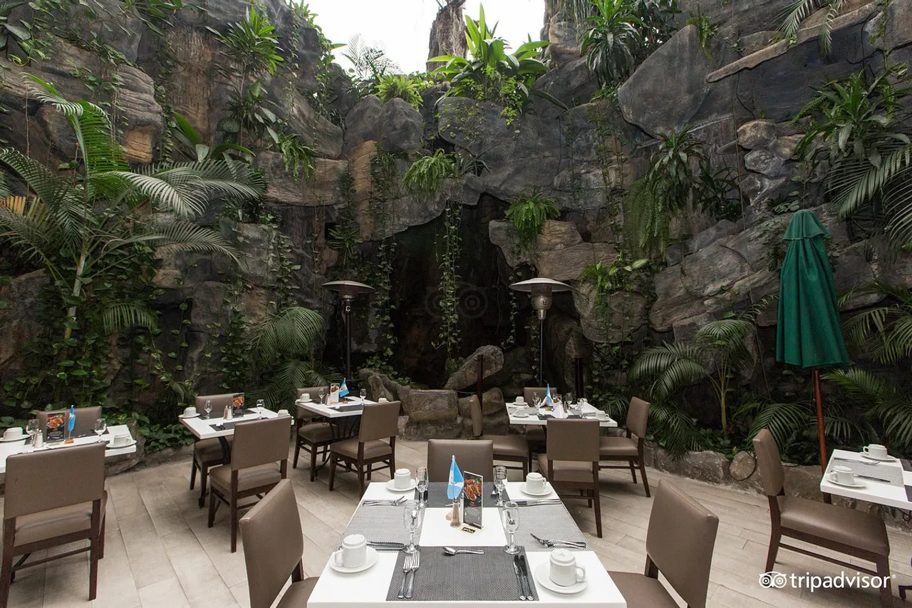 Clarion Suites Guatemala City — rooms and atmosphere