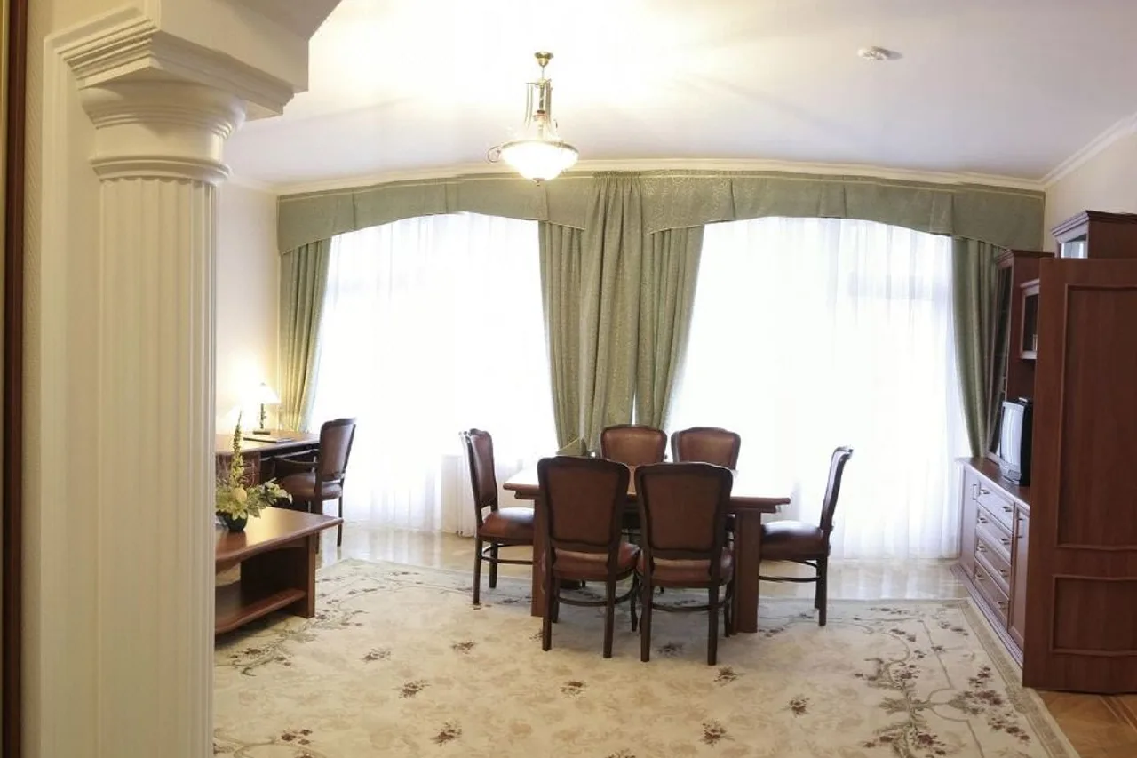 Codru Hotel — rooms and atmosphere