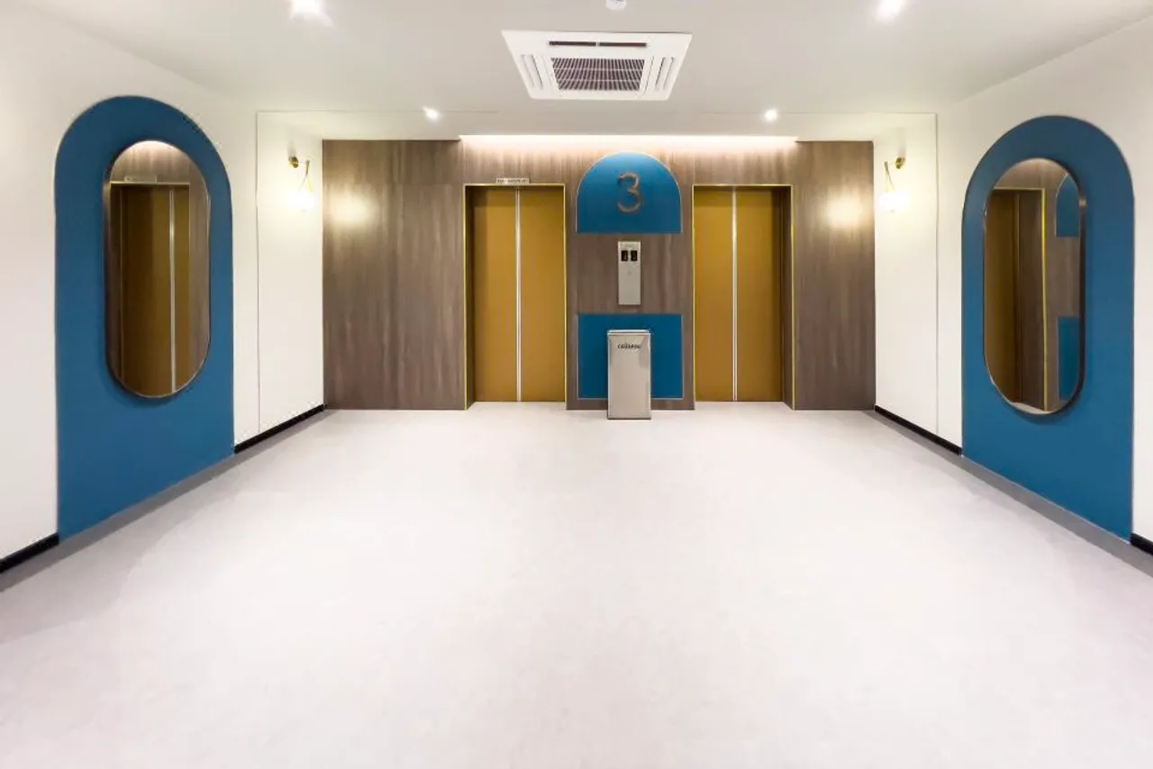 Coliwoo Hotel Pasir Panjang - CoLiving — rooms and atmosphere