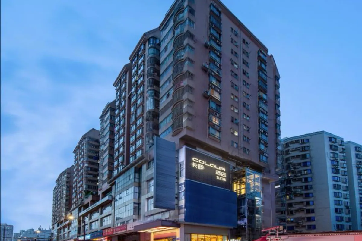 Colour Inn (Shenzhen Dongmen) — rooms and atmosphere
