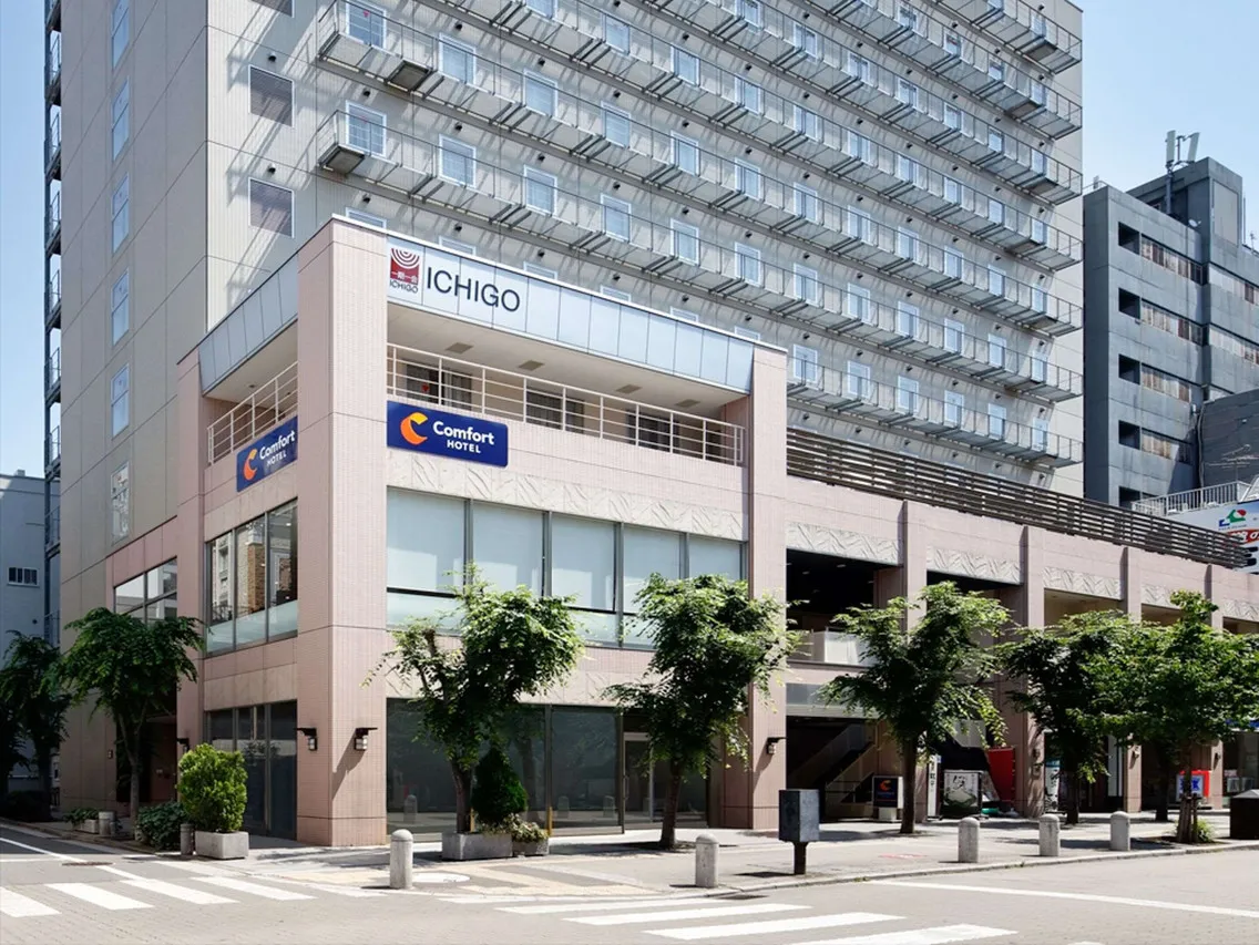 Comfort Hotel Osaka Shinsaibashi — rooms and atmosphere