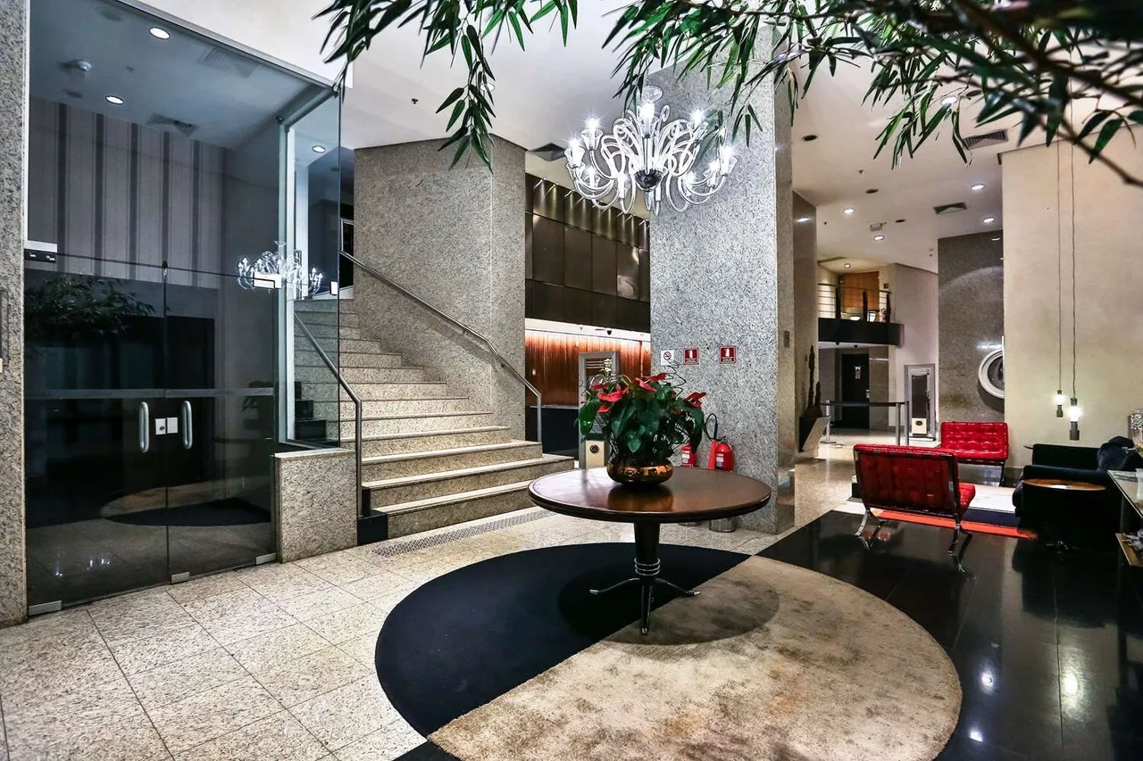 Comfort Suites Brasília — rooms and atmosphere