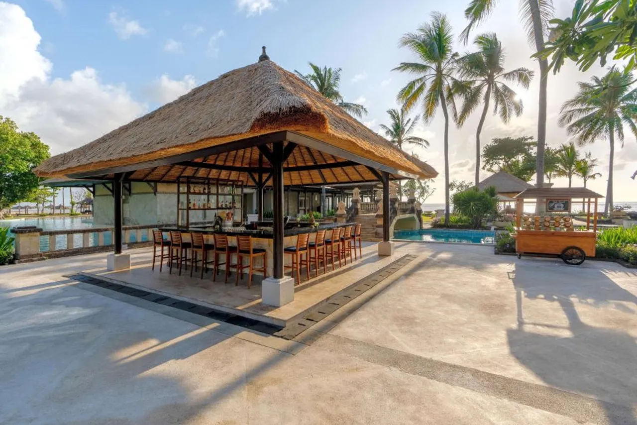 Conrad Bali — rooms and atmosphere