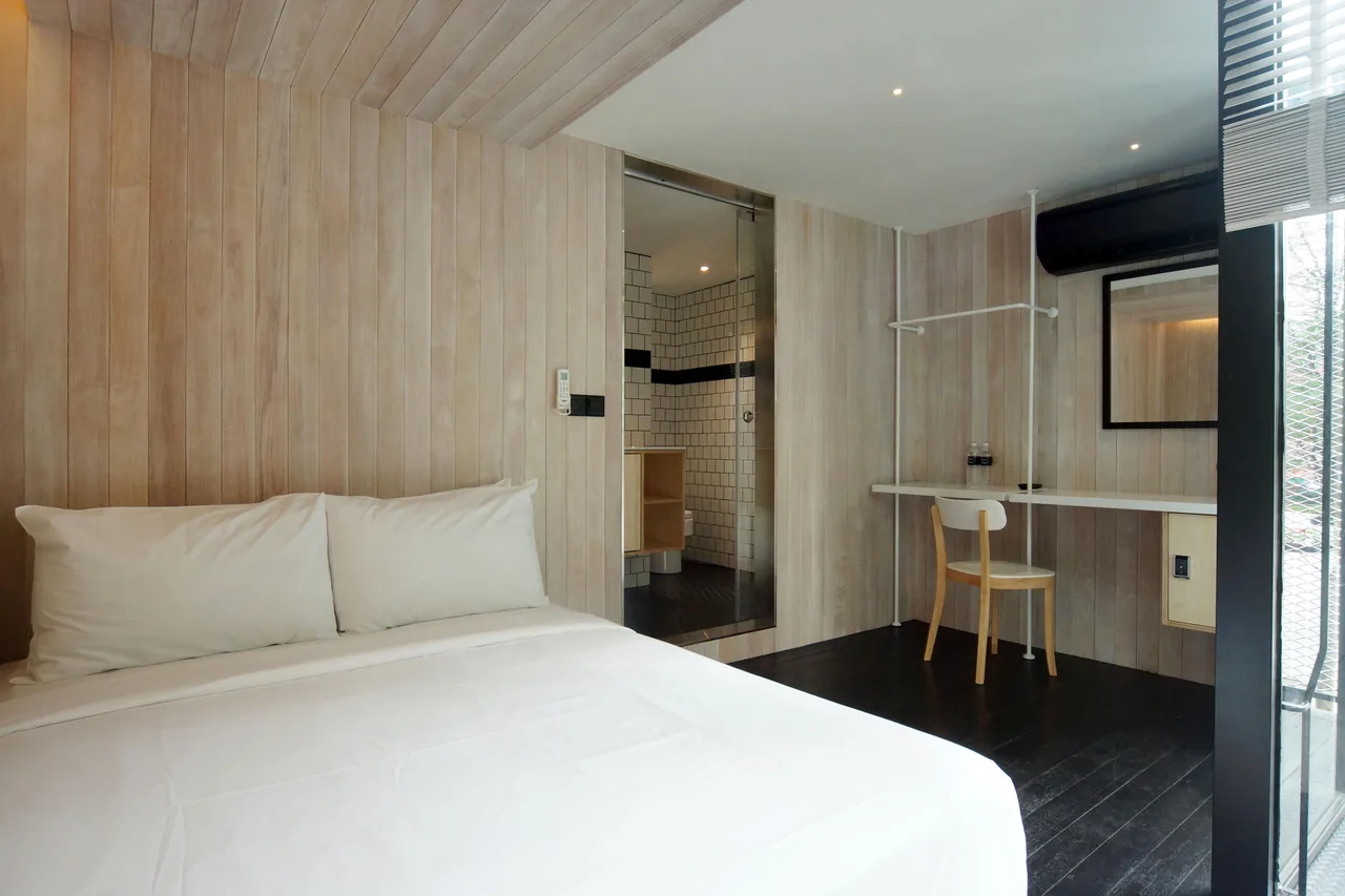 Container Hotel Kuala Lumpur — rooms and atmosphere