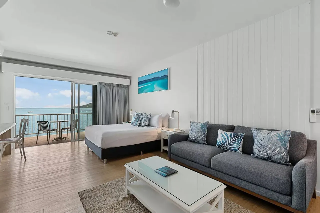 Coral Sea Resort — rooms and atmosphere