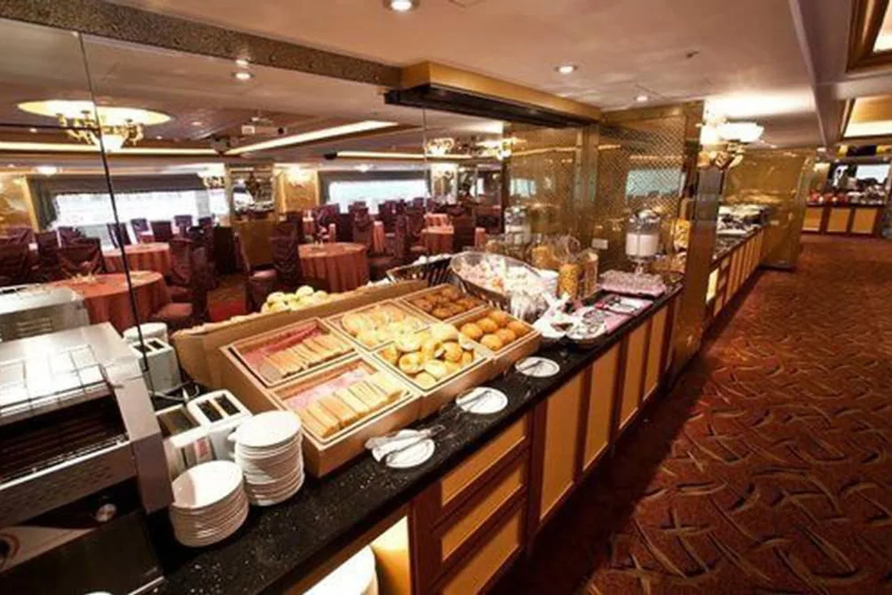 Cosmos Hotel Taipei — ภาพห้องพักและบรรยากาศ