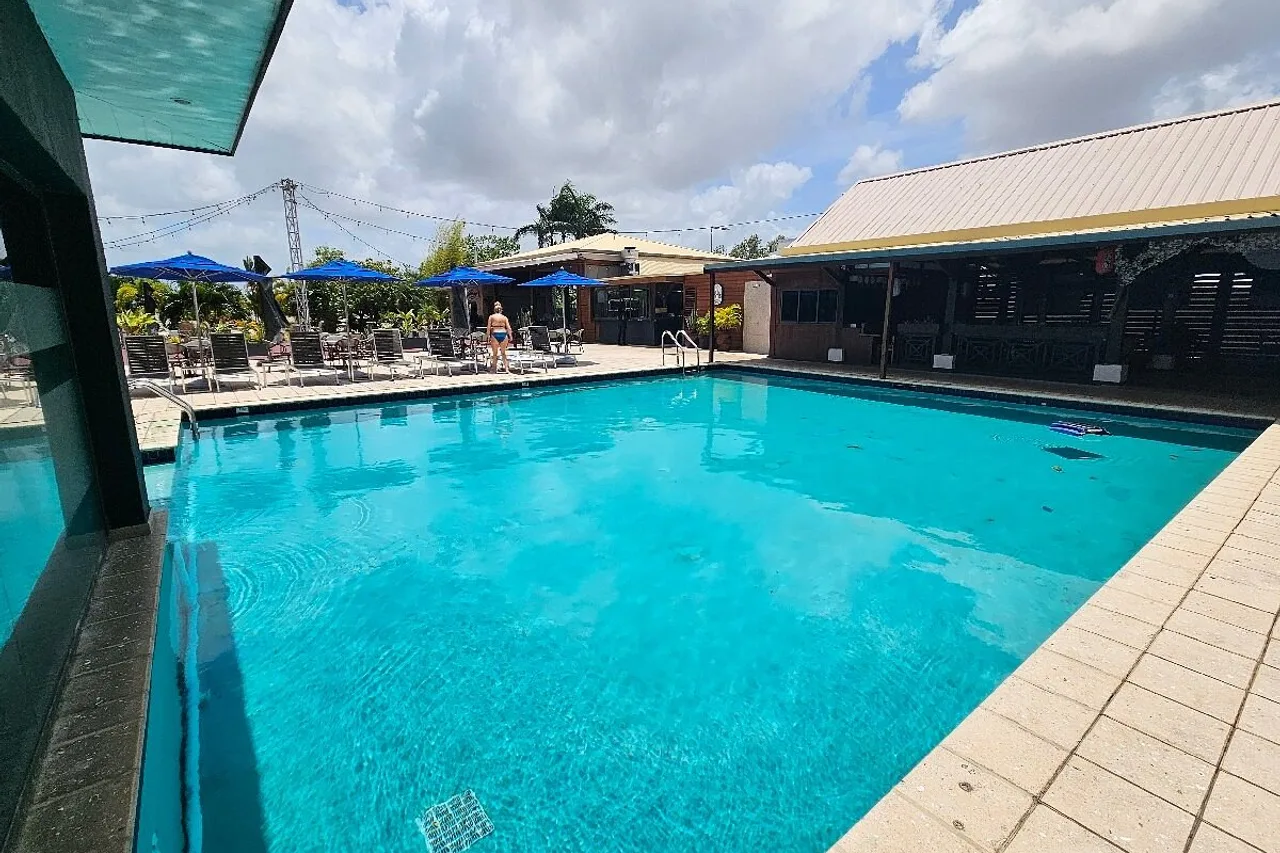 Courtyard by Marriott Paramaribo — rooms and atmosphere