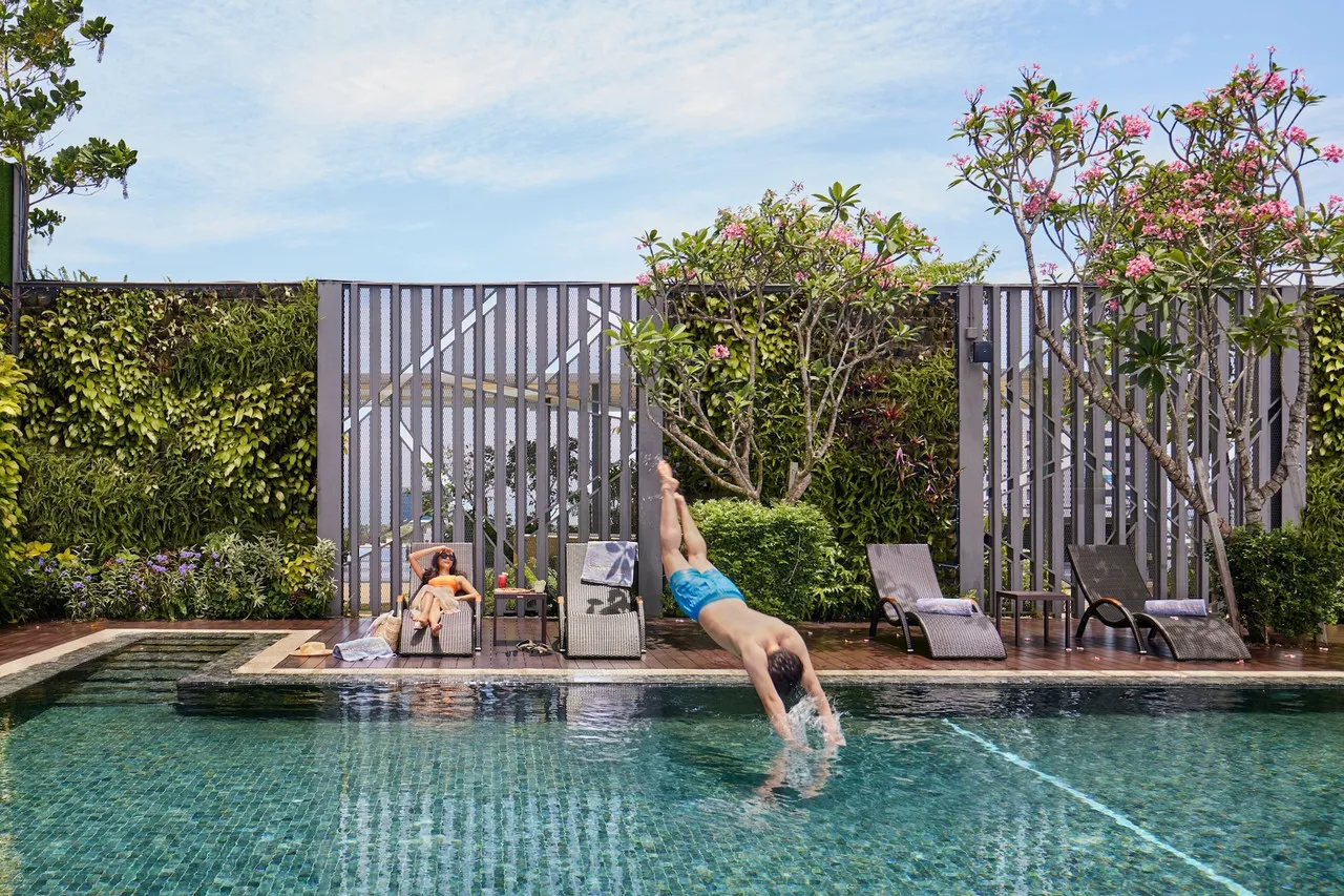 Courtyard by Marriott Penang — rooms and atmosphere