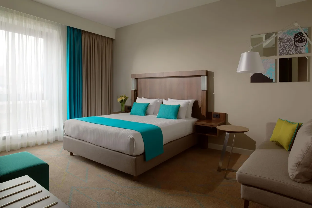 Courtyard by Marriott Sarajevo — rooms and atmosphere