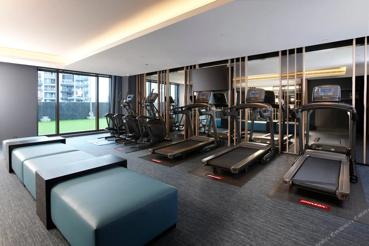 Hotel Cozzi Blu — ภาพห้องพักและบรรยากาศ