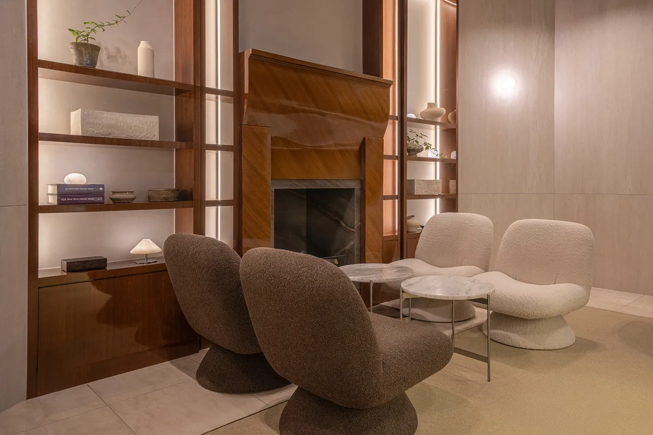 Crown Park Hotel Seoul — rooms and atmosphere