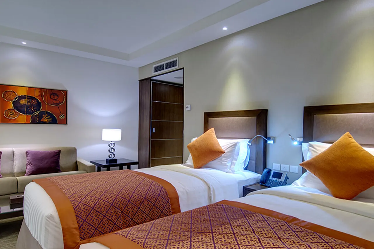Crowne Plaza Madinah by IHG — ภาพห้องพักและบรรยากาศ