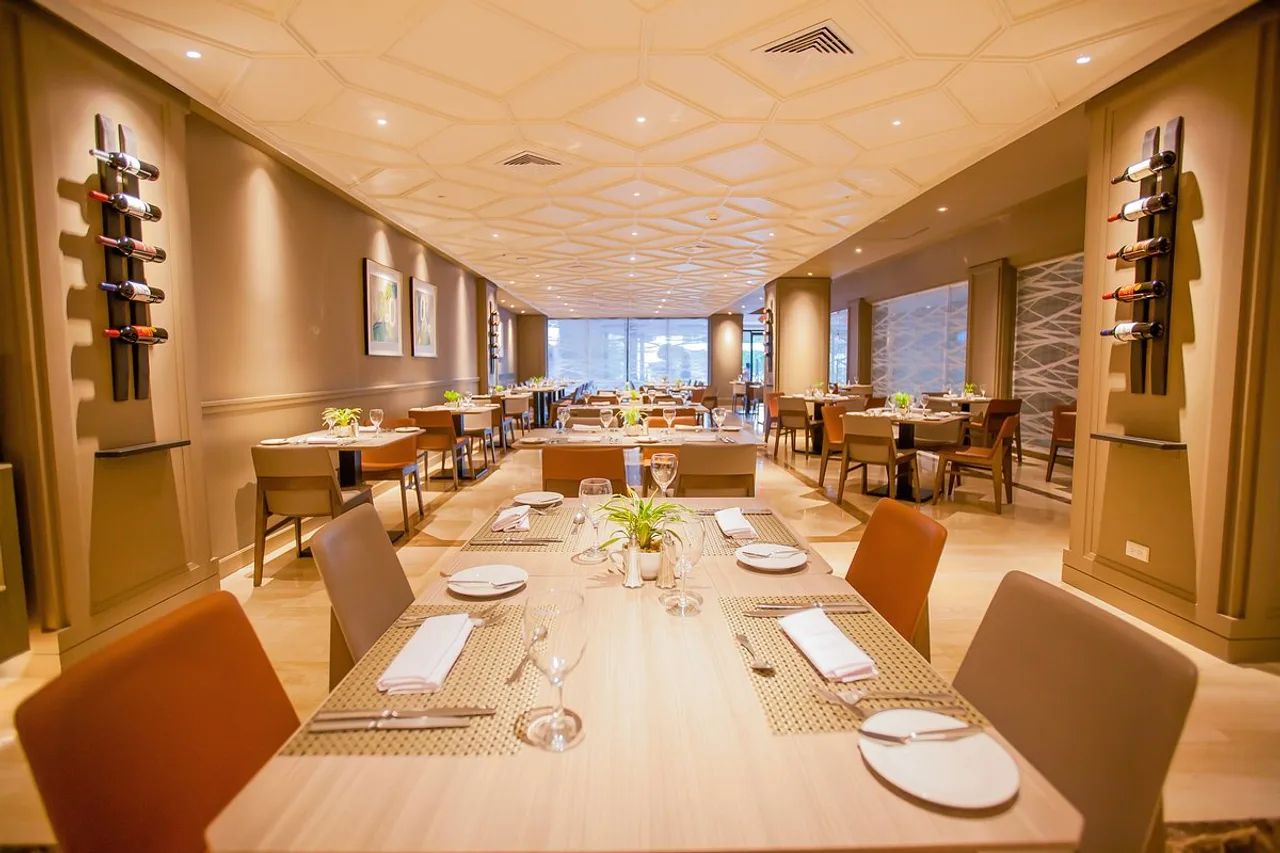 Crowne Plaza Managua — rooms and atmosphere