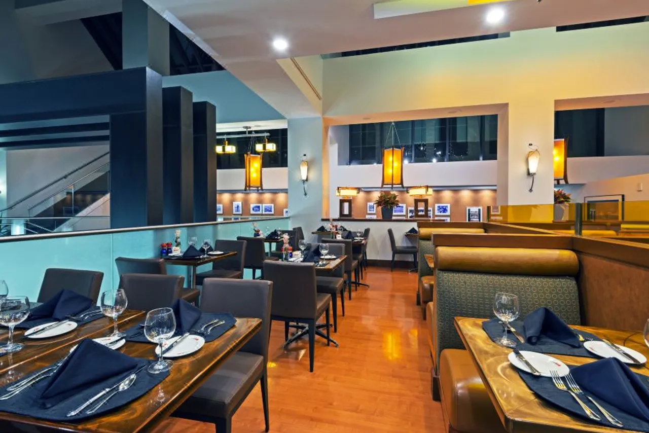 Crowne Plaza Seattle-Downtown by IHG — rooms and atmosphere