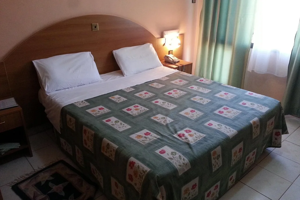 Crystal Hotel Asmara — rooms and atmosphere