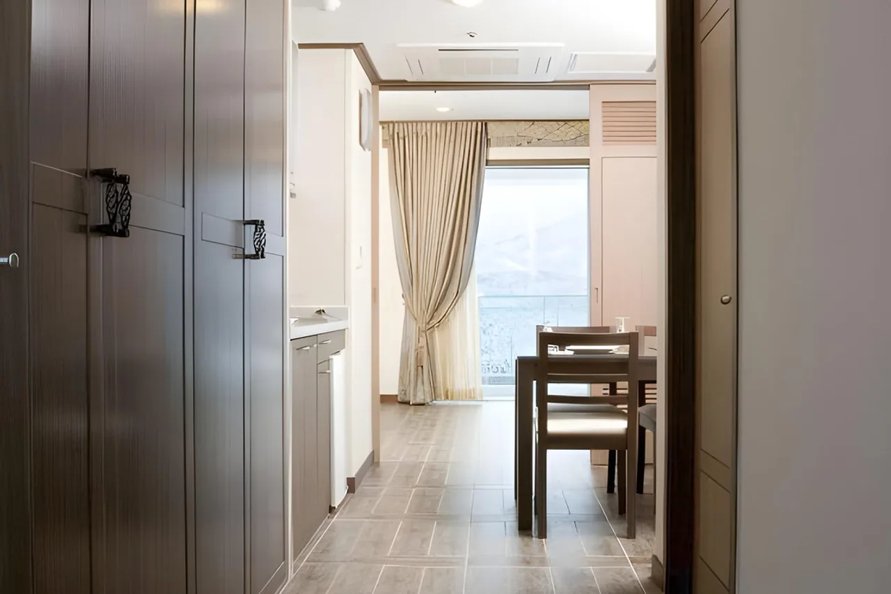 Daemyung Resort Sorak — rooms and atmosphere