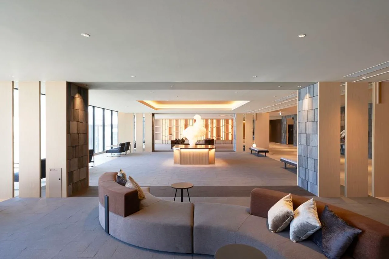 Daiwa Roynet Hotel Kagoshima Tenmonkan PREMIER — rooms and atmosphere