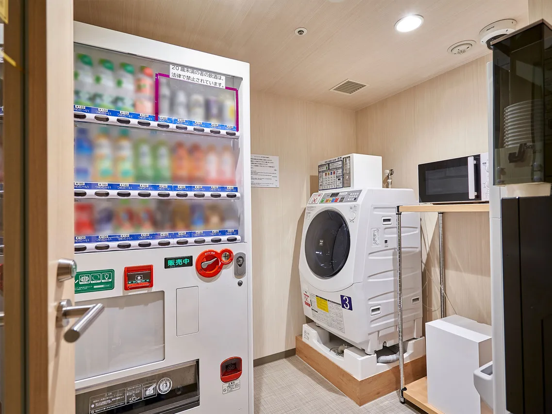 Daiwa Roynet Hotel KANAZAWA-MIYABI — rooms and atmosphere