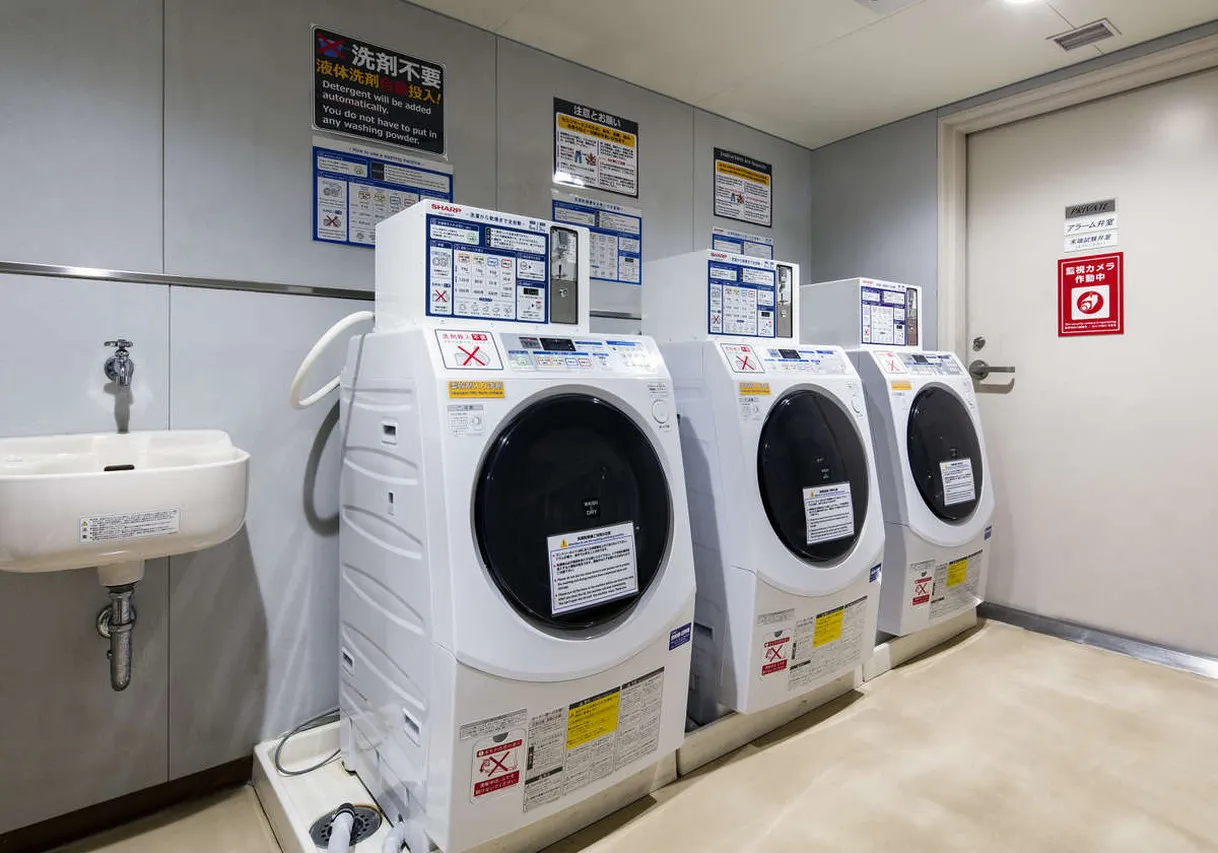 Daiwa Roynet Hotel Kobe-Sannomiya — rooms and atmosphere