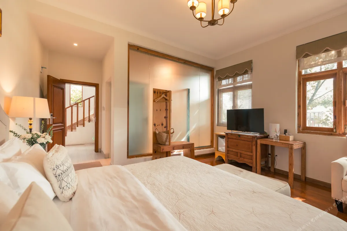 Dali Yunxi Boutique Inn — rooms and atmosphere