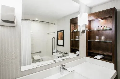 Delta Hotels by Marriott Quebec — ภาพห้องพักและบรรยากาศ