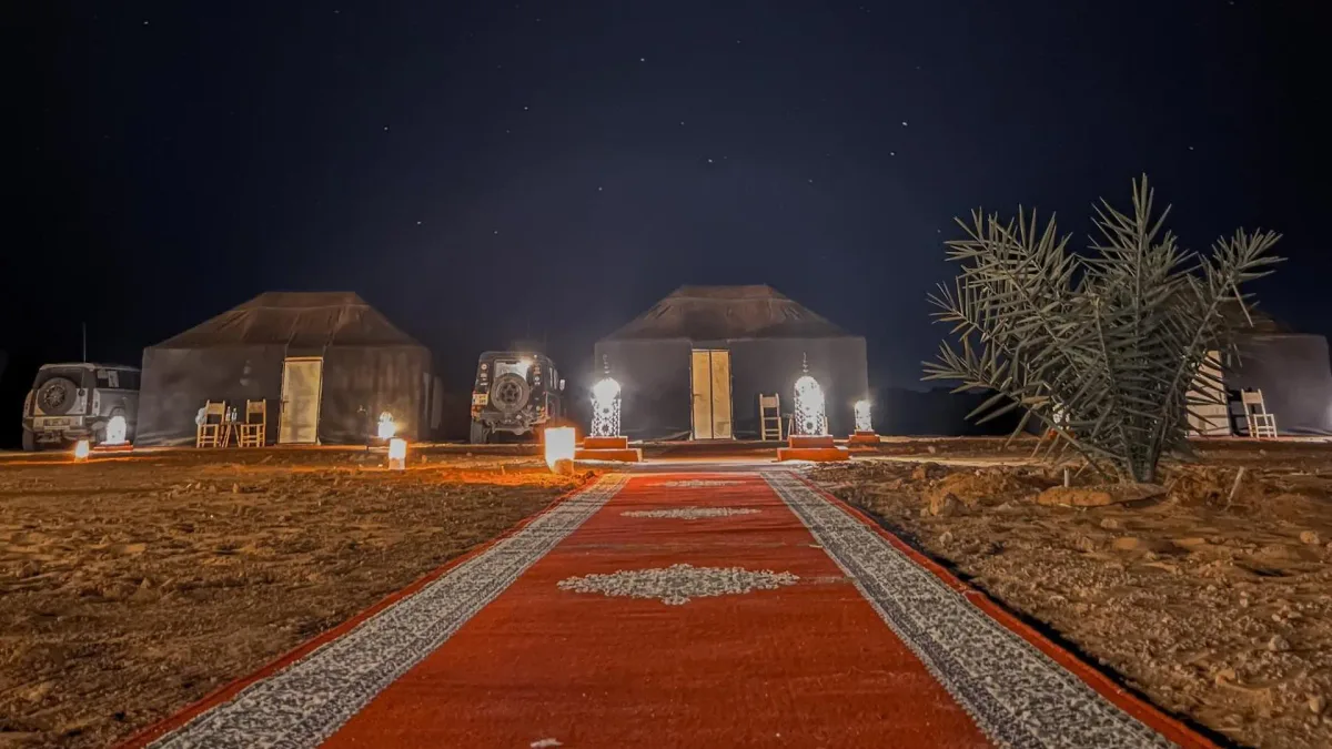 Desert Paradise Luxury Camp — ภาพห้องพักและบรรยากาศ