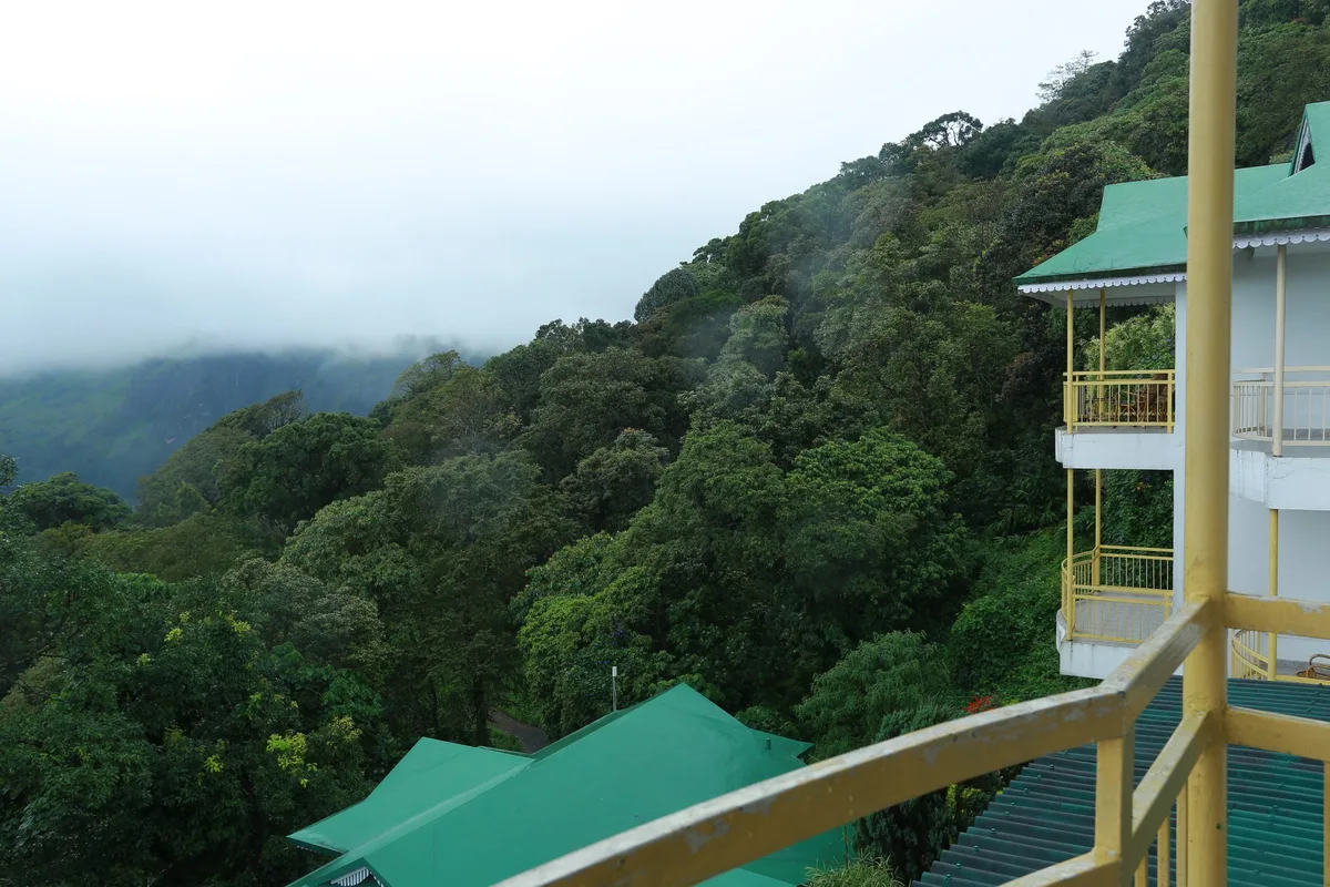Deshadan Mountain Resort — ภาพห้องพักและบรรยากาศ