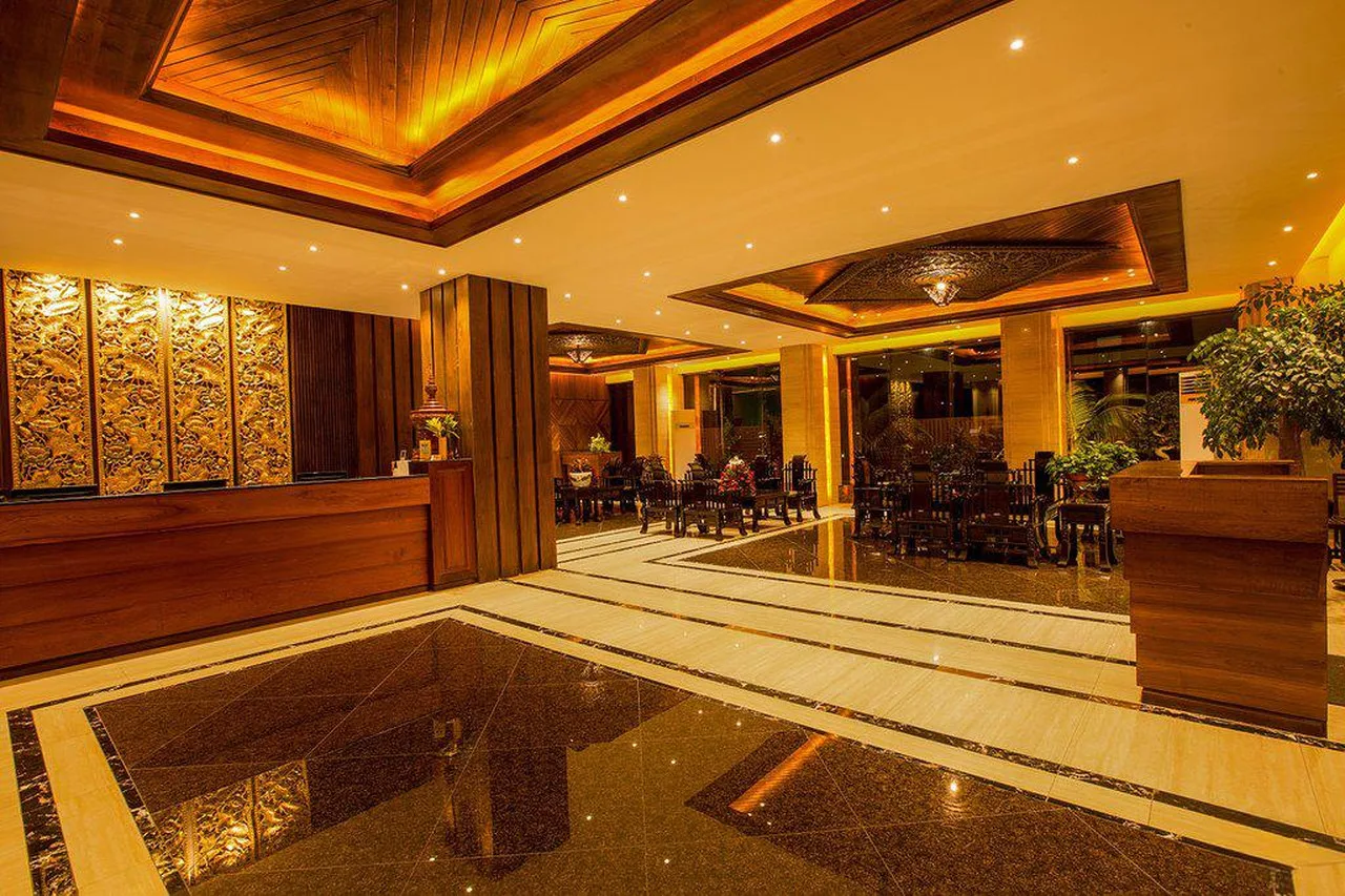 Diamonds Inn — rooms and atmosphere