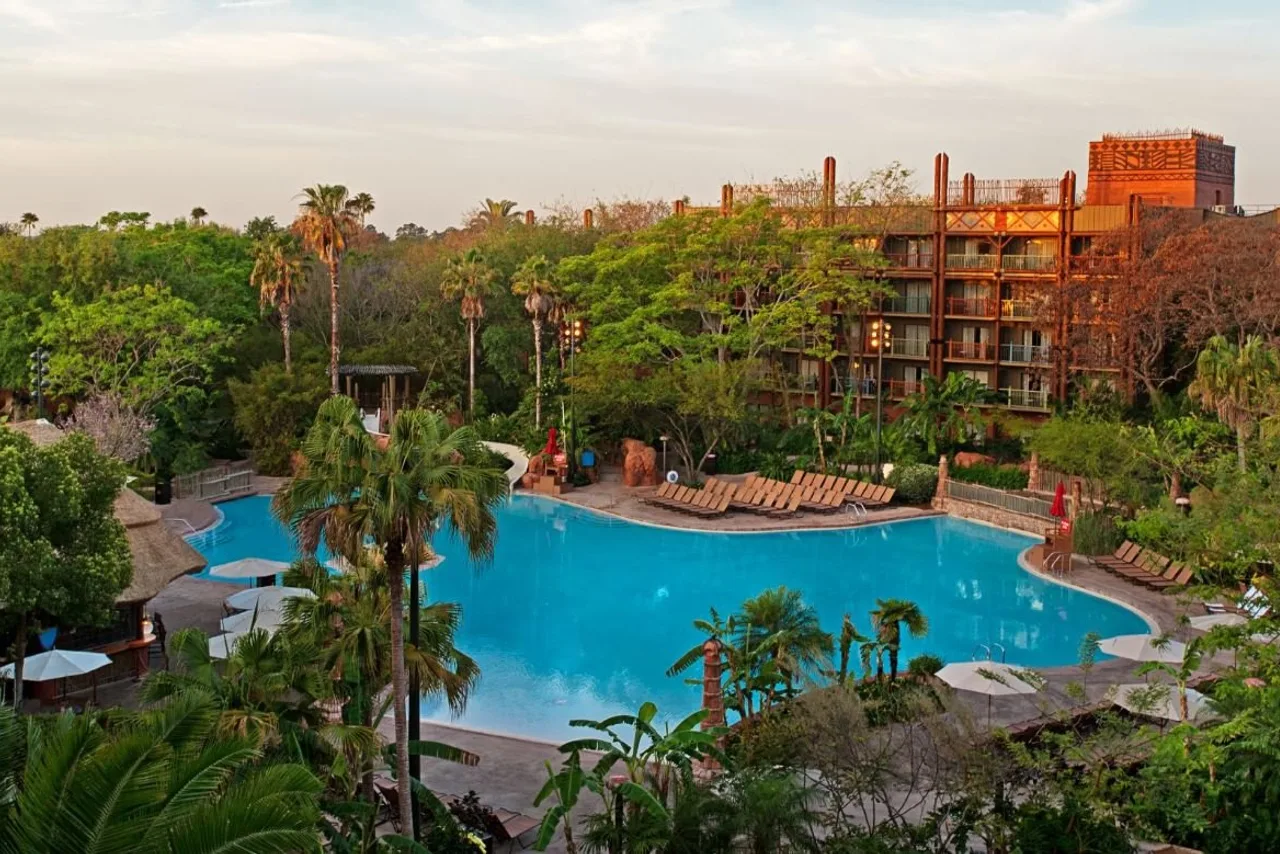 Disney's Animal Kingdom Lodge — rooms and atmosphere