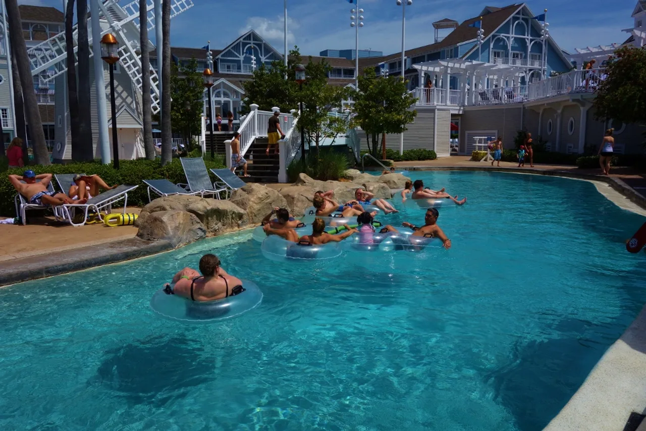 Disney's Beach Club Resort — rooms and atmosphere