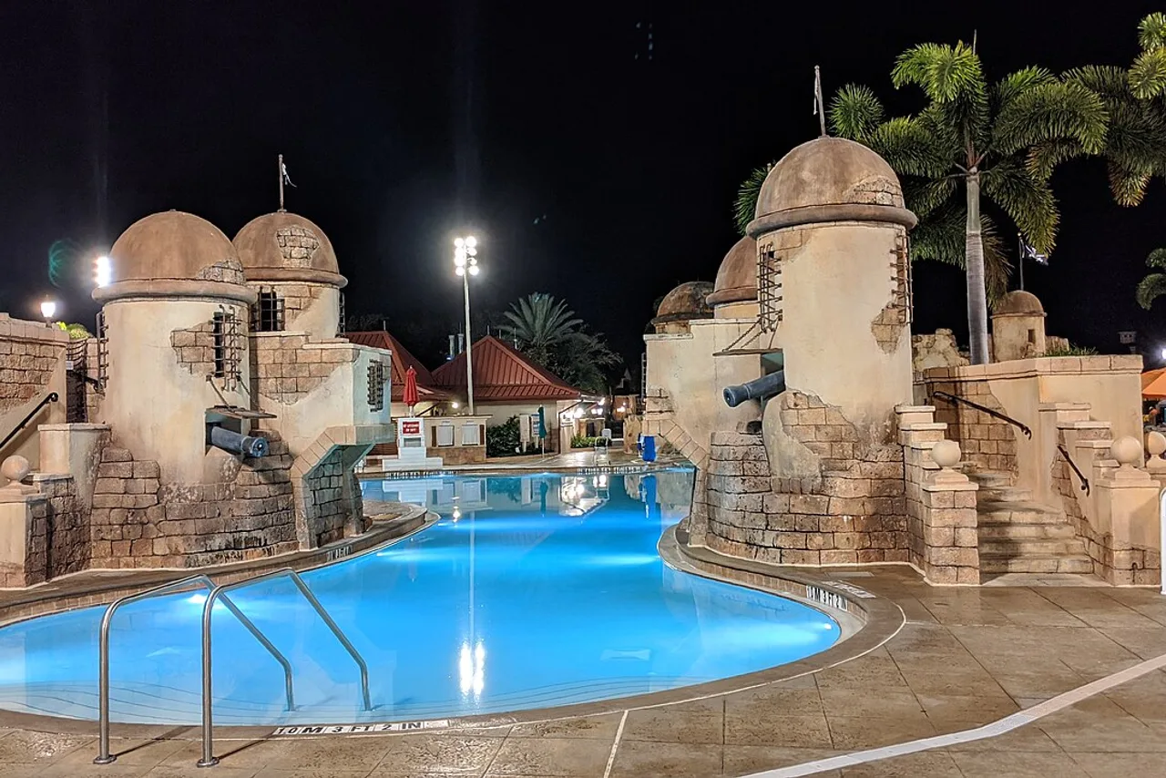 Disney's Caribbean Beach Resort — rooms and atmosphere