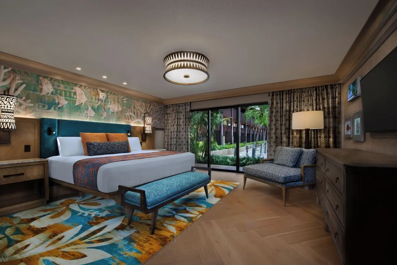 Disney's Polynesian Village Resort — rooms and atmosphere