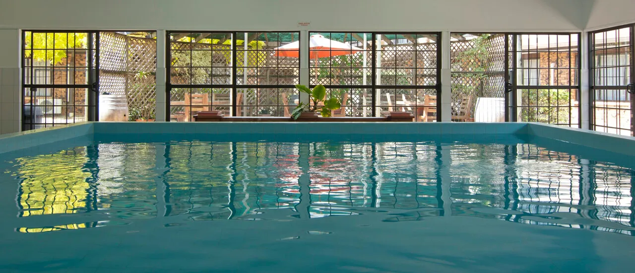 Distinction Whangarei Hotel — ภาพห้องพักและบรรยากาศ