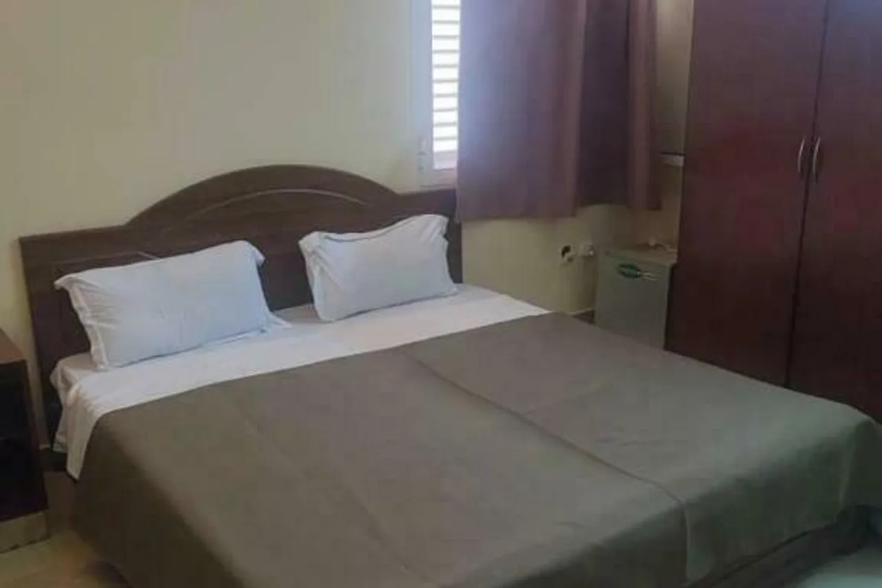 Djib Guest House — rooms and atmosphere