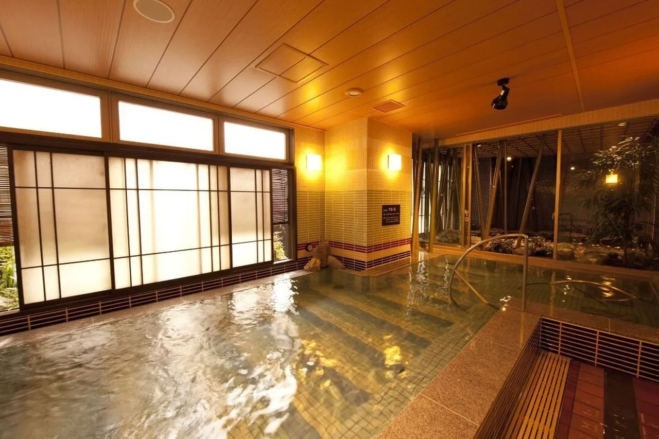 Dormy Inn Premium Namba — rooms and atmosphere