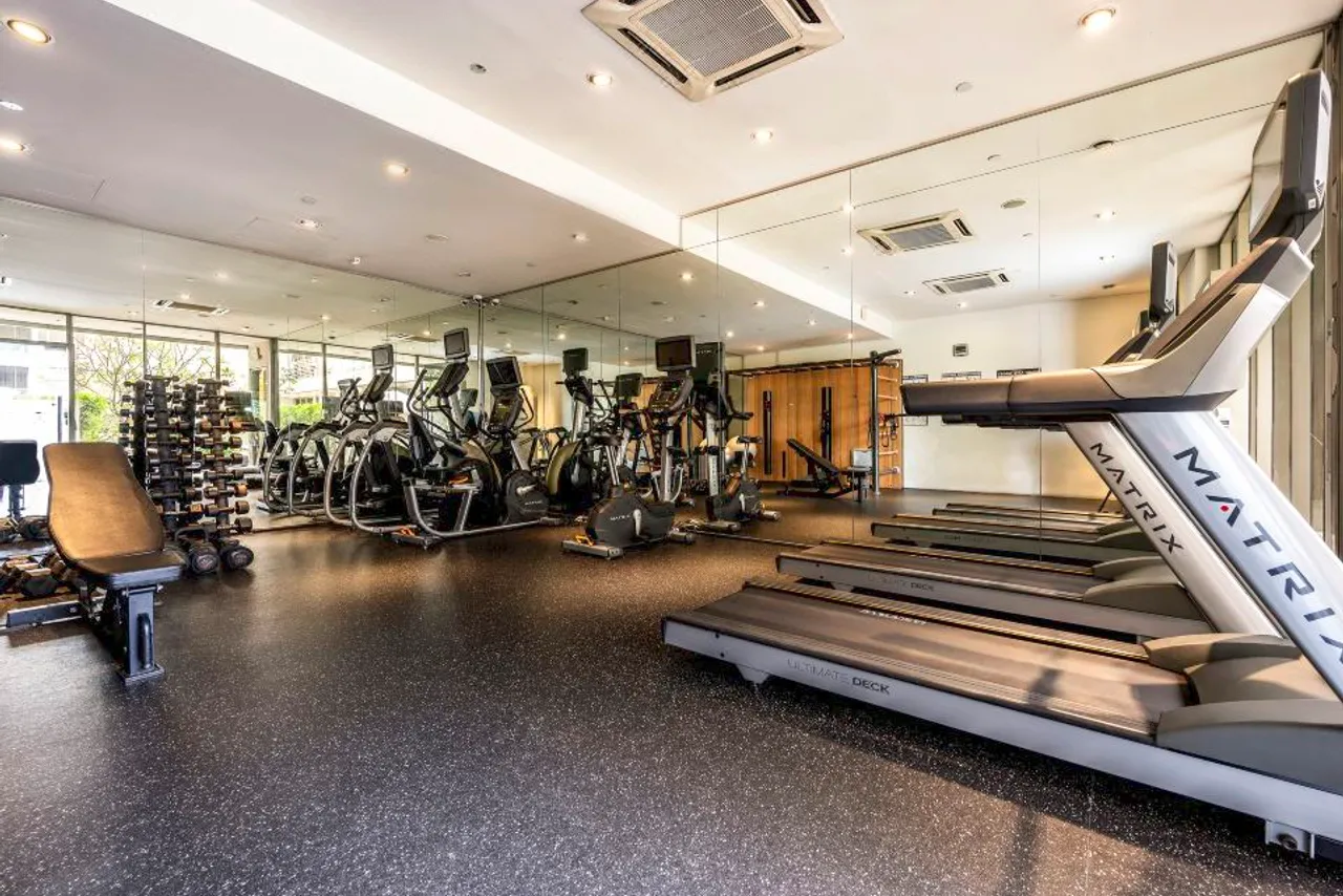 Dorsett Singapore — rooms and atmosphere