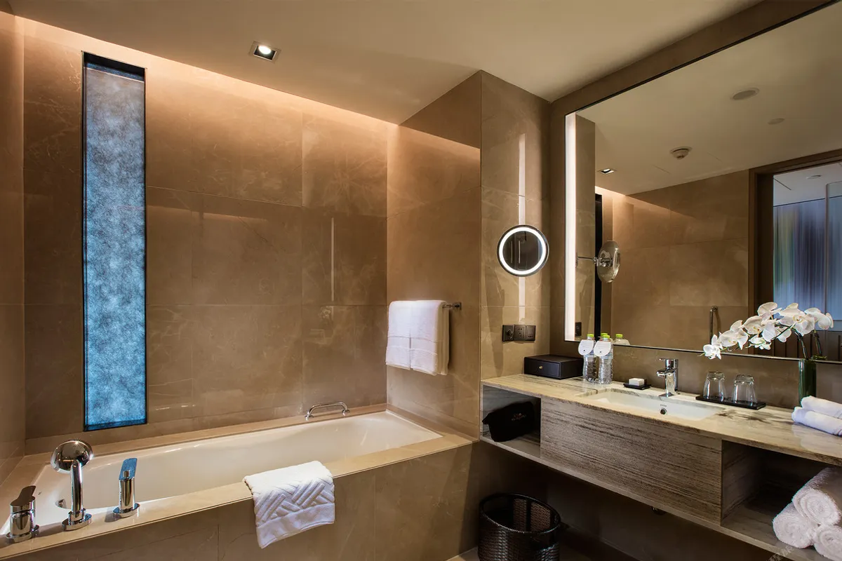 DoubleTree by Hilton Hotel Chongqing - Nan'an — rooms and atmosphere
