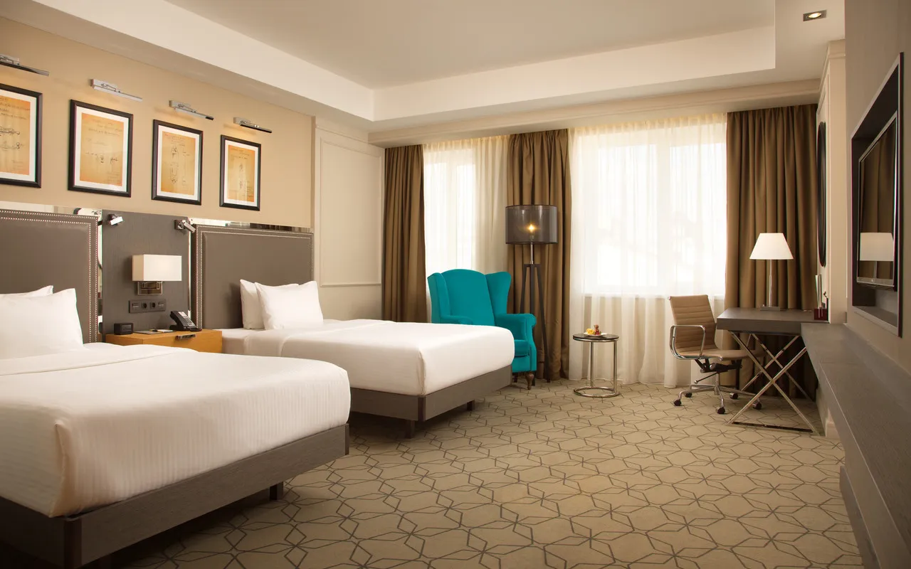 DoubleTree by Hilton Kazan City Center — rooms and atmosphere