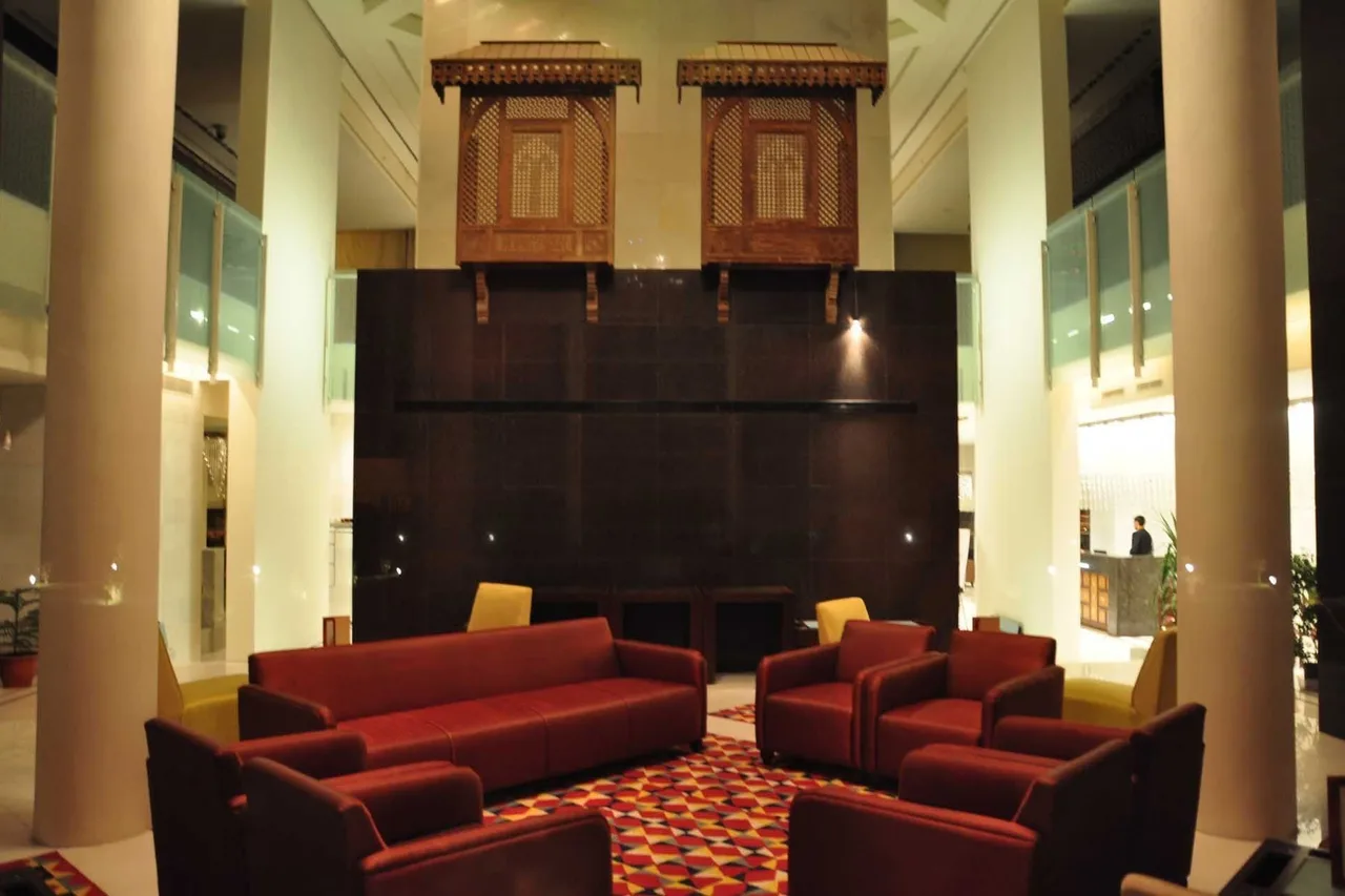 Dushanbe Serena Hotel — rooms and atmosphere