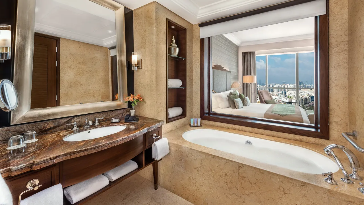 Dusit Thani Abu Dhabi — ภาพห้องพักและบรรยากาศ