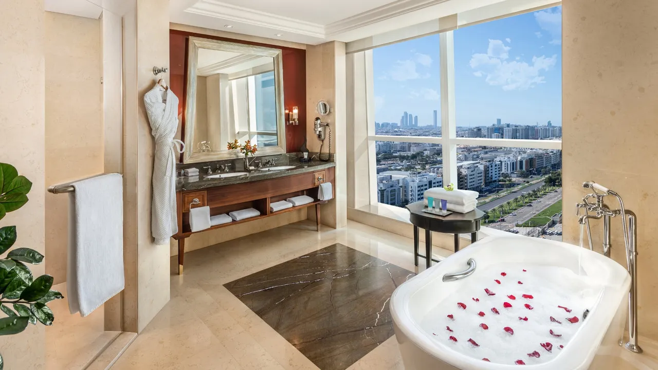 Dusit Thani Abu Dhabi — ภาพห้องพักและบรรยากาศ