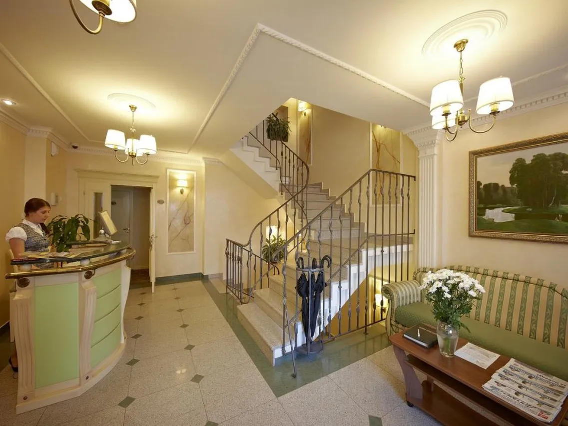 Dvor Podznoeva — Business Building — rooms and atmosphere