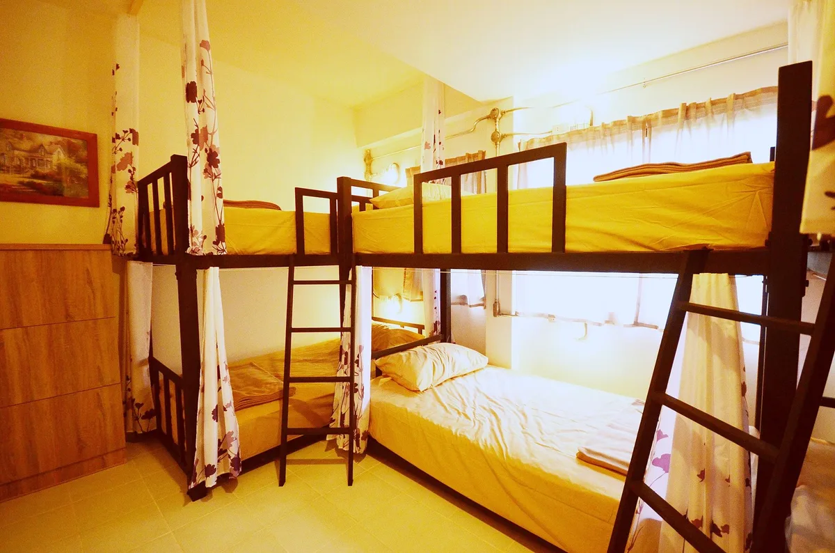 Early Bird Hostel Ayutthaya — ภาพห้องพักและบรรยากาศ