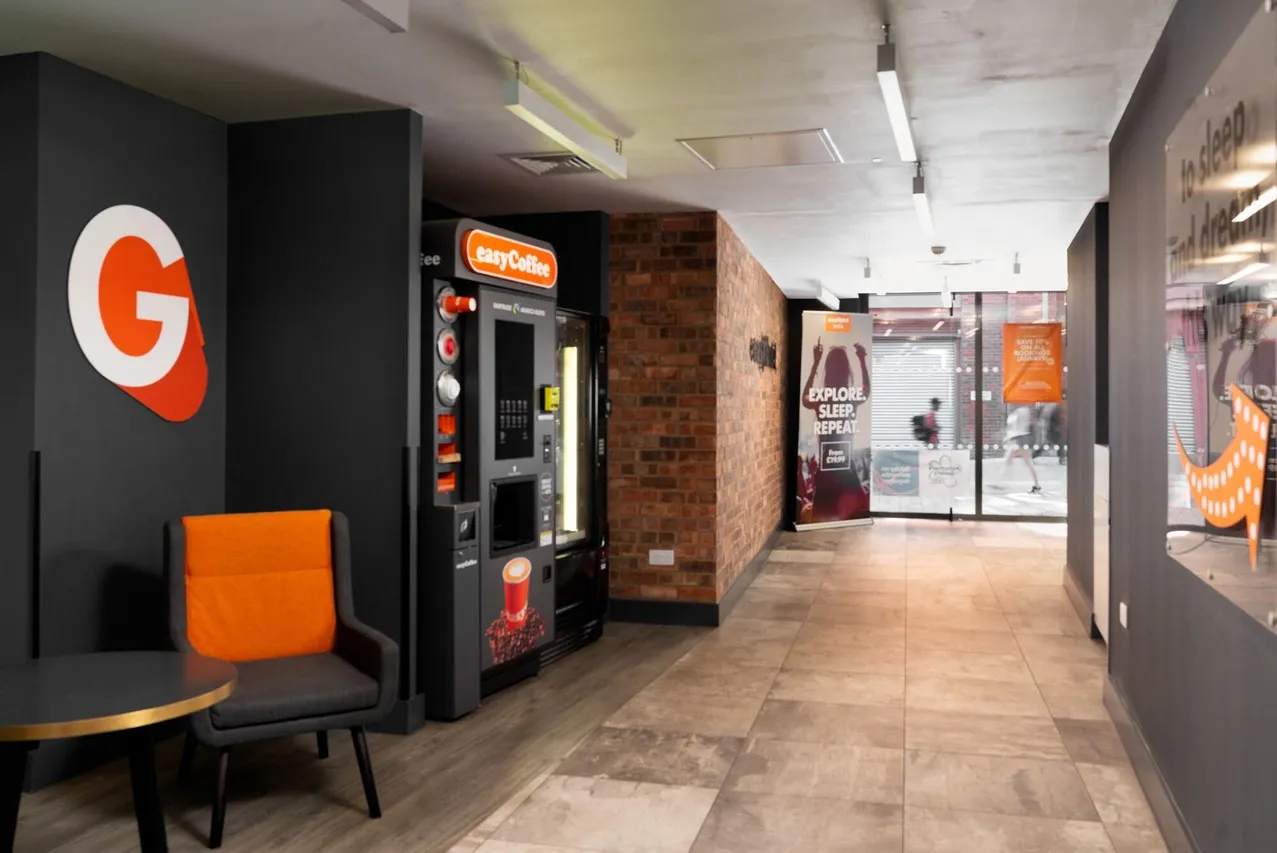 easyHotel Leeds — rooms and atmosphere