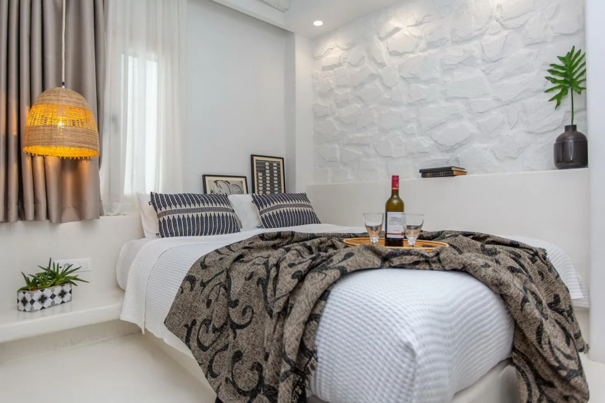 Emery Hotel — ภาพห้องพักและบรรยากาศ