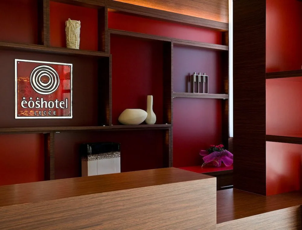 Eos Hotel — ภาพห้องพักและบรรยากาศ