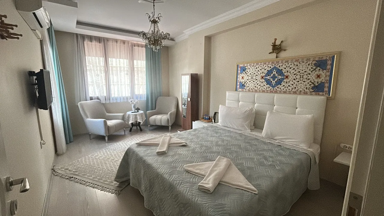 Ephesus Palace — rooms and atmosphere