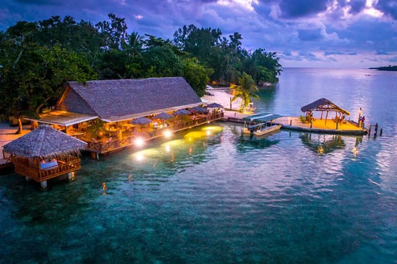 Erakor Island Resort &amp; Spa — rooms and atmosphere